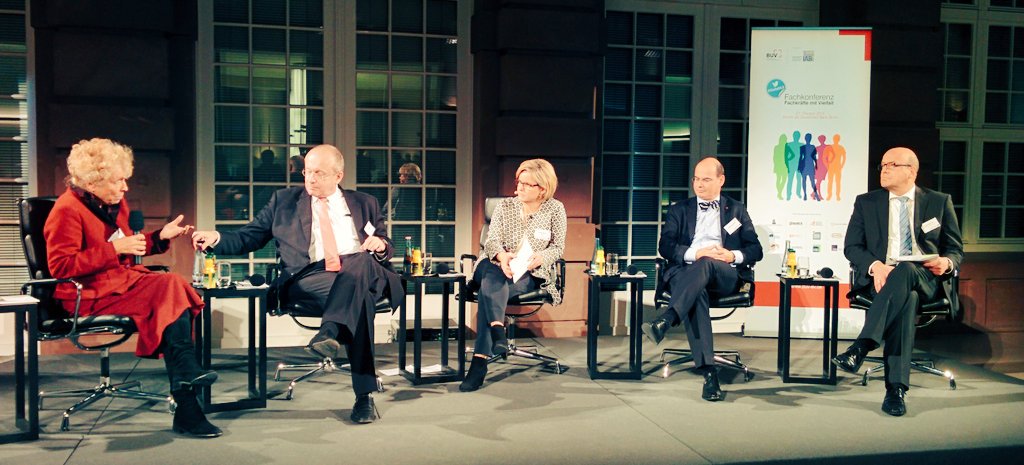 buv_ev's tweet photo. Fachkräftekonferenz #Vielfalt4.0 @tagesspiegel @rbbonline @BMAS_Bund #fachkraeftewoche @capitalMagazin @ReutersBiz https://t.co/pXdB5T1V6X