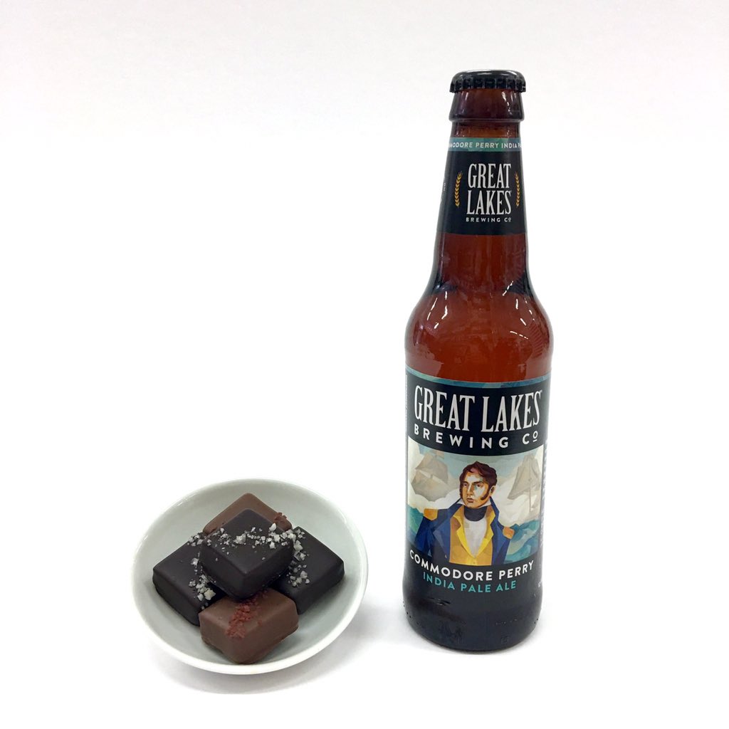 SweetDesignsOH's tweet photo. Its #american #beer day! Celebrate w @glbc_cleveland #commodoreperryipa & our #saltedcaramel! A perfect match #local https://t.co/s9pz9EETHb