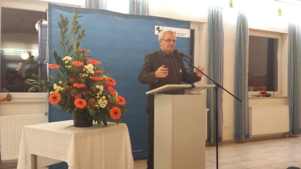 Rainer Wieland, MdEP, ist zu Gast in Stuttgart-Münster und spricht über die Zukunftsperspektiven Europas. #euro