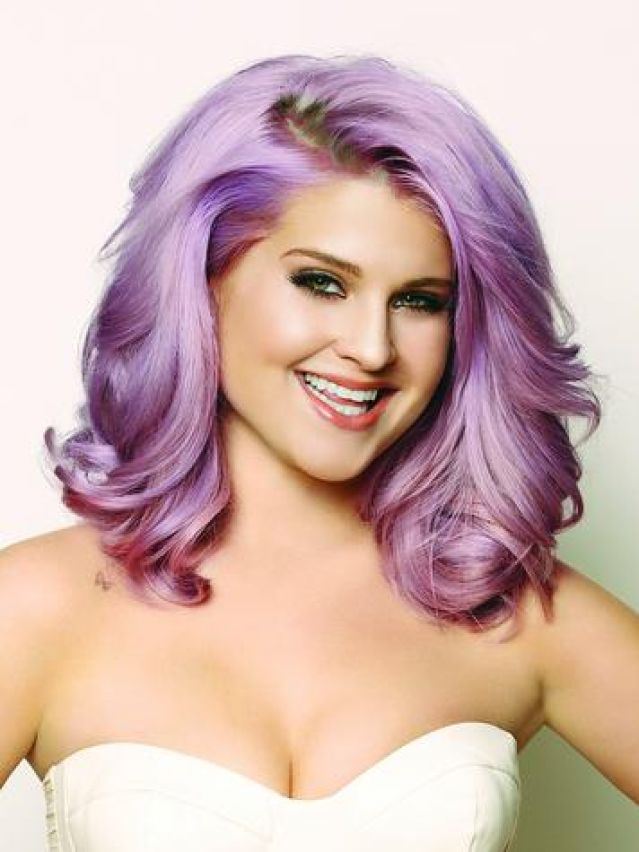 Happy Birthday Kelly Osbourne! We love your hair 