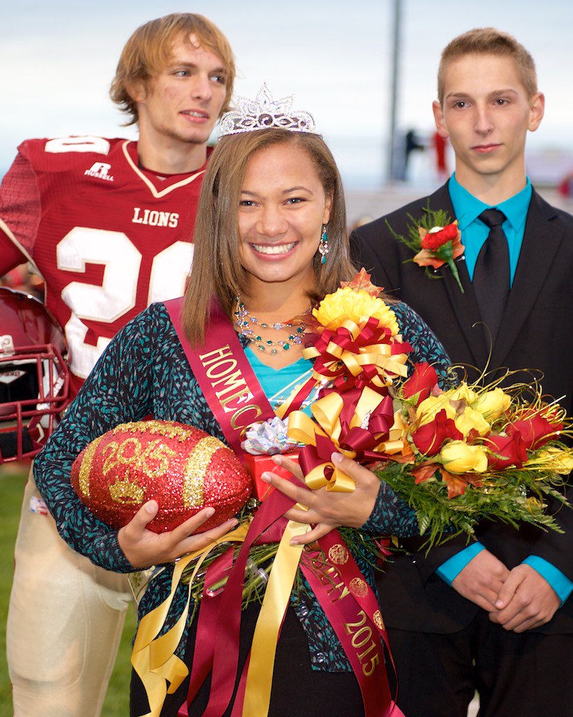 SabSportsShotz's tweet photo. . @NBstudentsec Pics from New Brighton HS Homecoming are finally online! https://t.co/JjqWqdBxpl  Lots more to come! https://t.co/TTn3zqvmbV