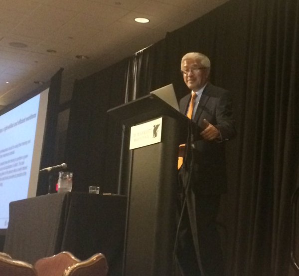theNASciences's tweet photo. Congrats to @theNAMedicine Pres. Victor Dzau, on receiving the John P. McGovern Award from @AACNursing! #AACNFall15 https://t.co/rmuqSvSVYy