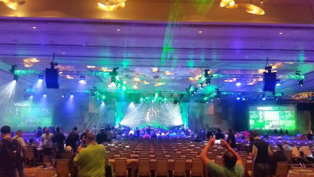 JustinAdams159's tweet image. Time for th #VeeamON keynote.