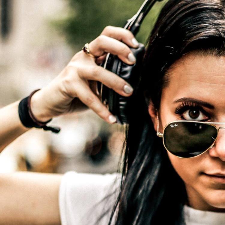 EDMNYC's tweet photo. Editorial: 10 tracks you NEED on your playlist! Listen: https://t.co/cfSZZf7AMe https://t.co/afokOXwnKY