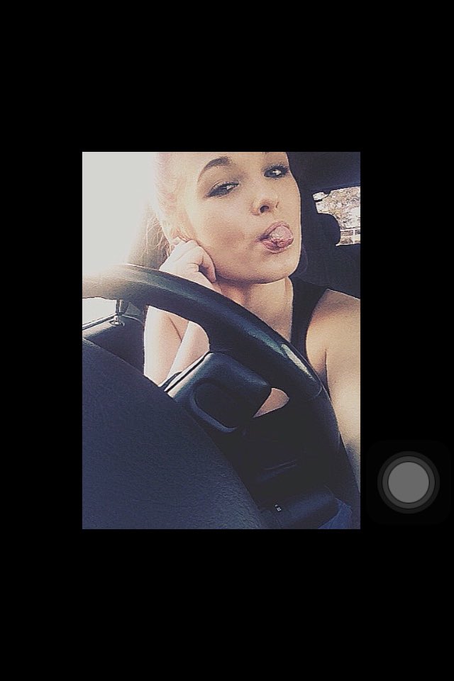 Mrs_Kaley_J's tweet photo. Bouta be at that idgaf point https://t.co/81QVbZa7xv