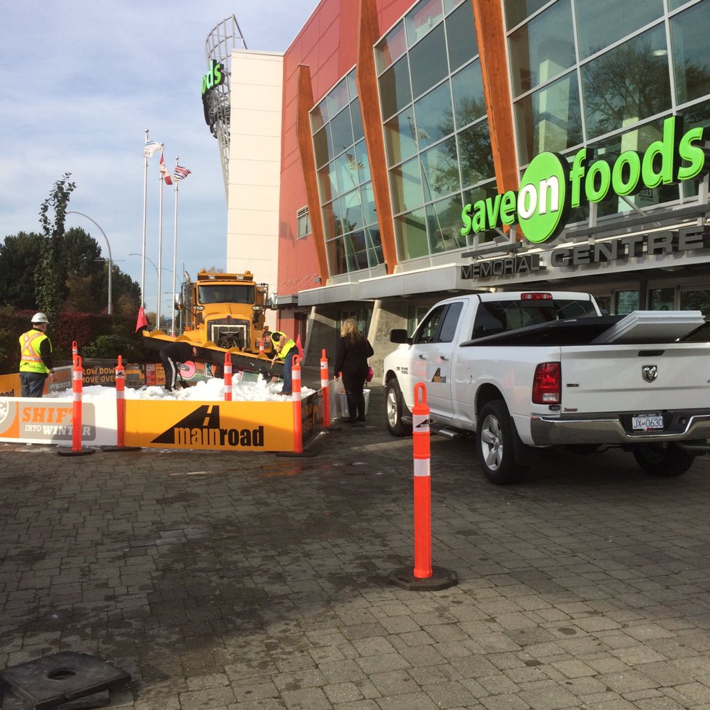 bc_dazie's tweet photo. Come on down to Memorial Centre Victoria and join us for #shiftintowinter https://t.co/UiD1AORwY1