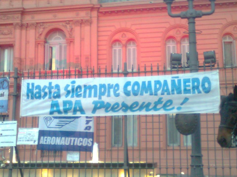 APAERONAUTICOS's tweet photo. ¡Los aeronáuticos nunca te olvidaremos querido compañero Néstor Kirchner! https://t.co/A1NVnzxRZ3