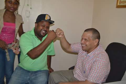 cuevasrafael02's tweet photo. Diputado que trabaja municipio que progresa https://t.co/LolZRdqQ5N