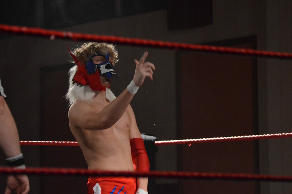 KidLykos's tweet photo. 'Bare m to the c's thought they could swim with the sharks until they entered the sea' #OMWP #TotalChaos https://t.co/D5GkDkHwpo