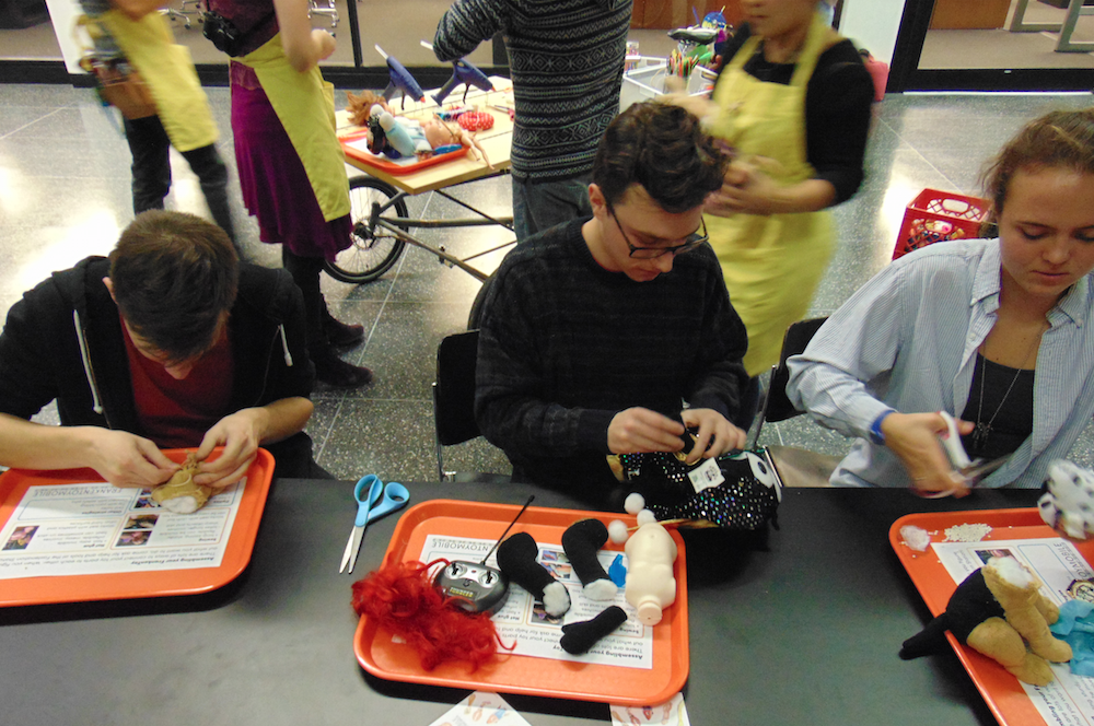 iitAIAS's tweet image. .@FrankenToy Thank you so much for bringing the FrankenToyMobile to #iitAIAS!