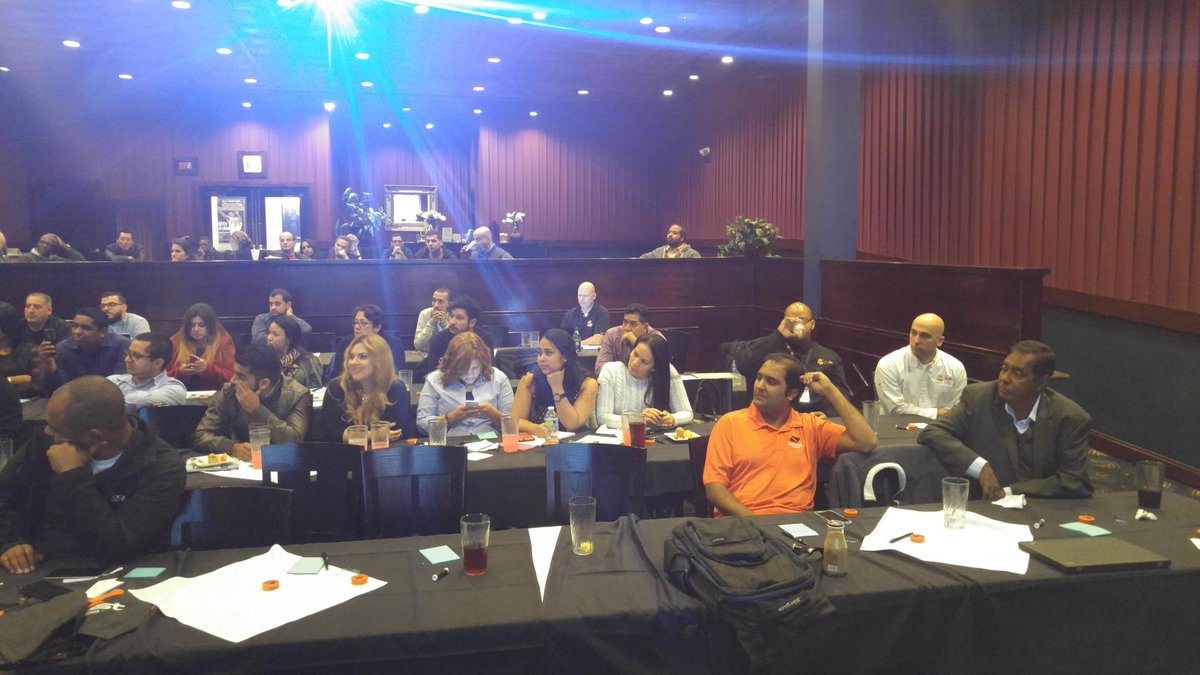 RealLifeJon's tweet photo. AWI Dealer Rally. #synergy #insuretheworld #questfor3rd #boost #AWI @AWI_Tom @eSecCraig @shawnatspg @Wads20 @brian https://t.co/IVl5m9a7wt