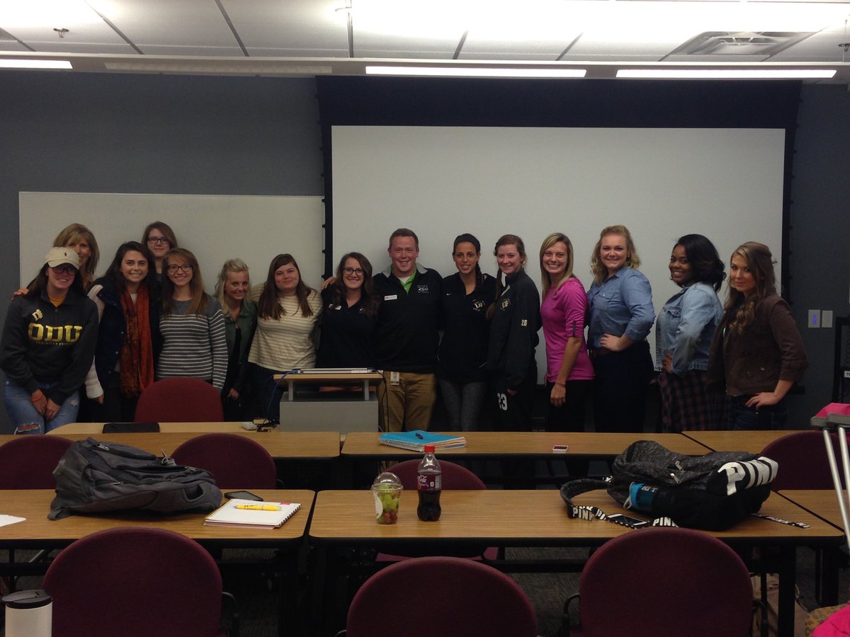 ODUPRSSA's tweet photo. Had a great time hearing about all the awesome things happening at the Columbus Zoo. Thanks Alec and Mary Beth! https://t.co/JvsIGVabgO