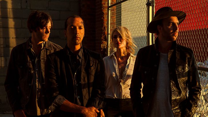conciertosgdl's tweet photo. . @metric tiene nuevo álbum y podremos disfrutarlos este 12 de noviembre en @BMLSshowcenter https://t.co/bux3sUkYon https://t.co/6qQ4Q2WgfV