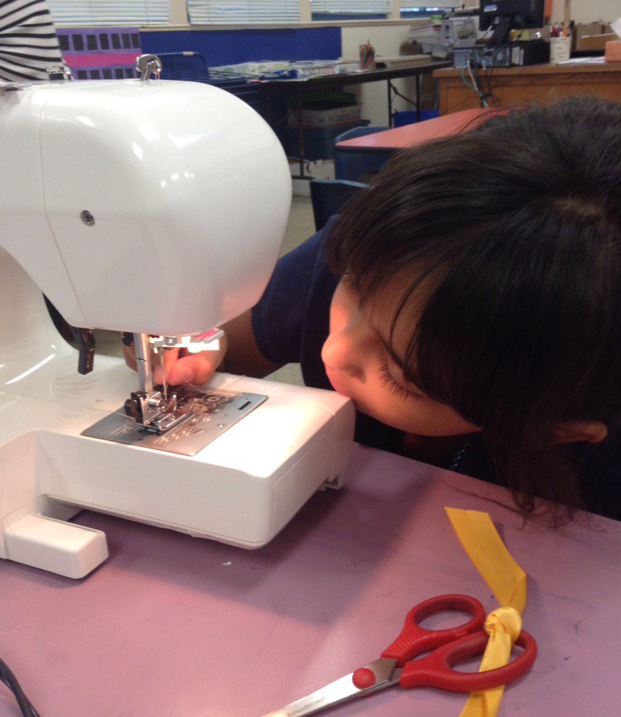 LStevensES's tweet image. Today's lesson is on threading a machine. Students completed their first project...a snake.