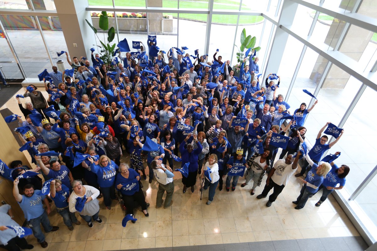 SHBLaw's tweet photo. Go @Royals! @SHBLaw #kctrueblue #TakeTheCrown https://t.co/LfhqISEOLr