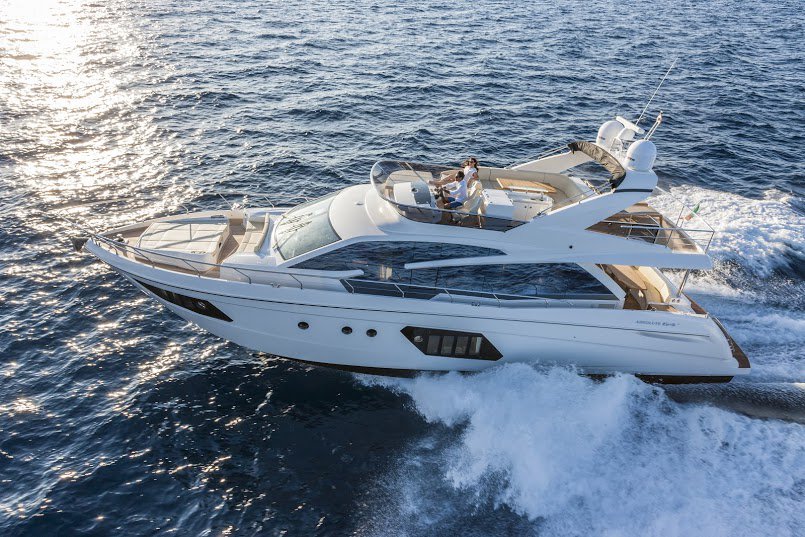 AbsoluteNA's tweet image. See our 4 stateroom #Absolute #64FLY @ the Fort Lauderdale International Boat Show this year #FLIBS2015 #madeinitaly