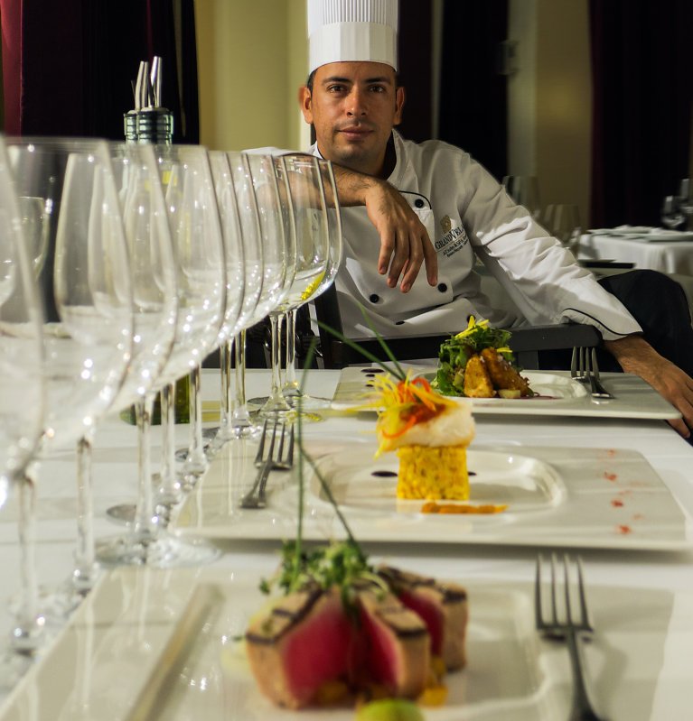 VelasMeetings's tweet photo. "@VelasResortsMex deleita los paladares más exigentes con creaciones culinarias de aclamados chefs." https://t.co/9ln7HxOOYk