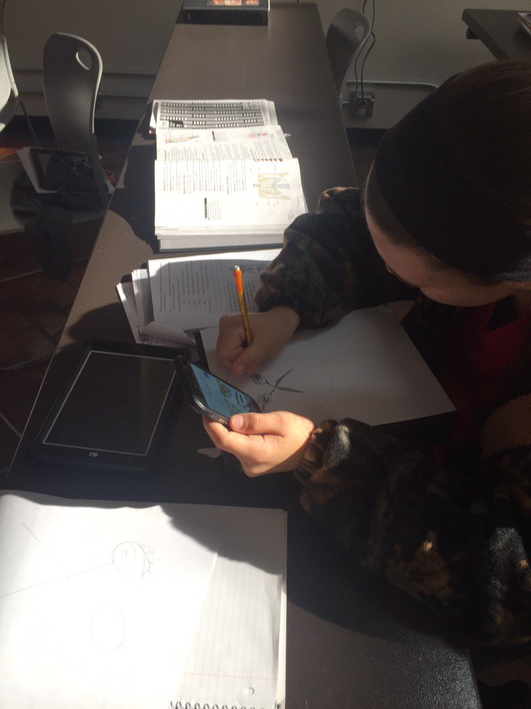 rose_emerald_'s tweet photo. Pumpkin designing for the contest coming up today in #cosmo1 #the6505cosmo1 #the6505 https://t.co/97ggLQufgA