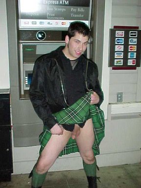 HomoeroticWiley's tweet photo. Cock's In Public #72 This guy knows what it's all about. Just take out money from the ATM then blow him! Insta-blow! https://t.co/BjSjTlgoGm