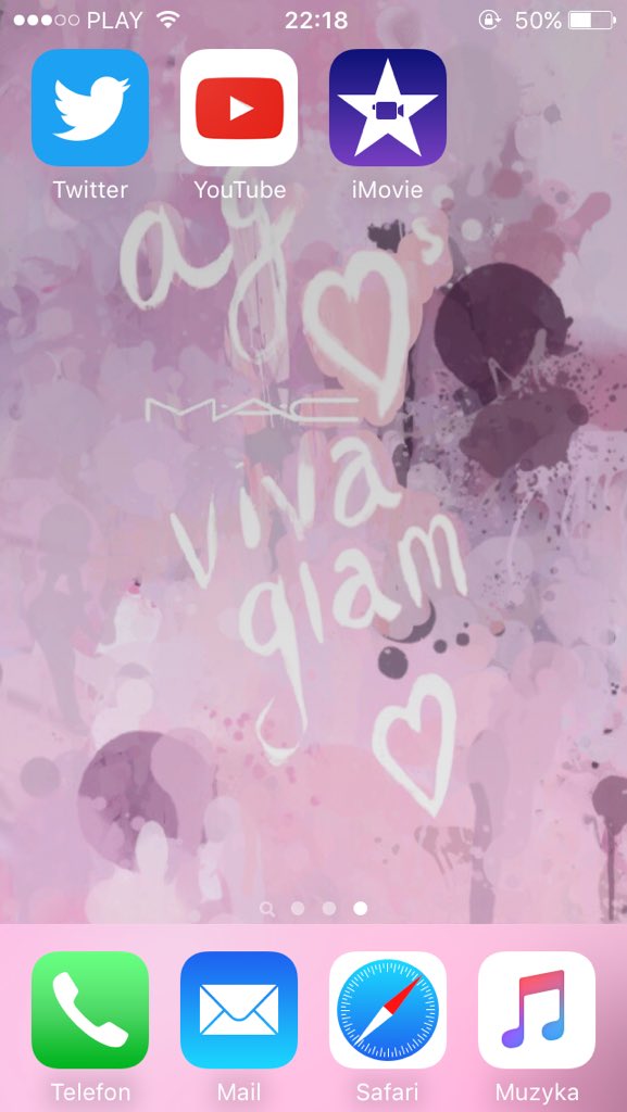 lovarianalov's tweet image. Ariana Grande lockscreen/homescreen 🔮Rt or ask if u want it 🎀 Must be following 🦄