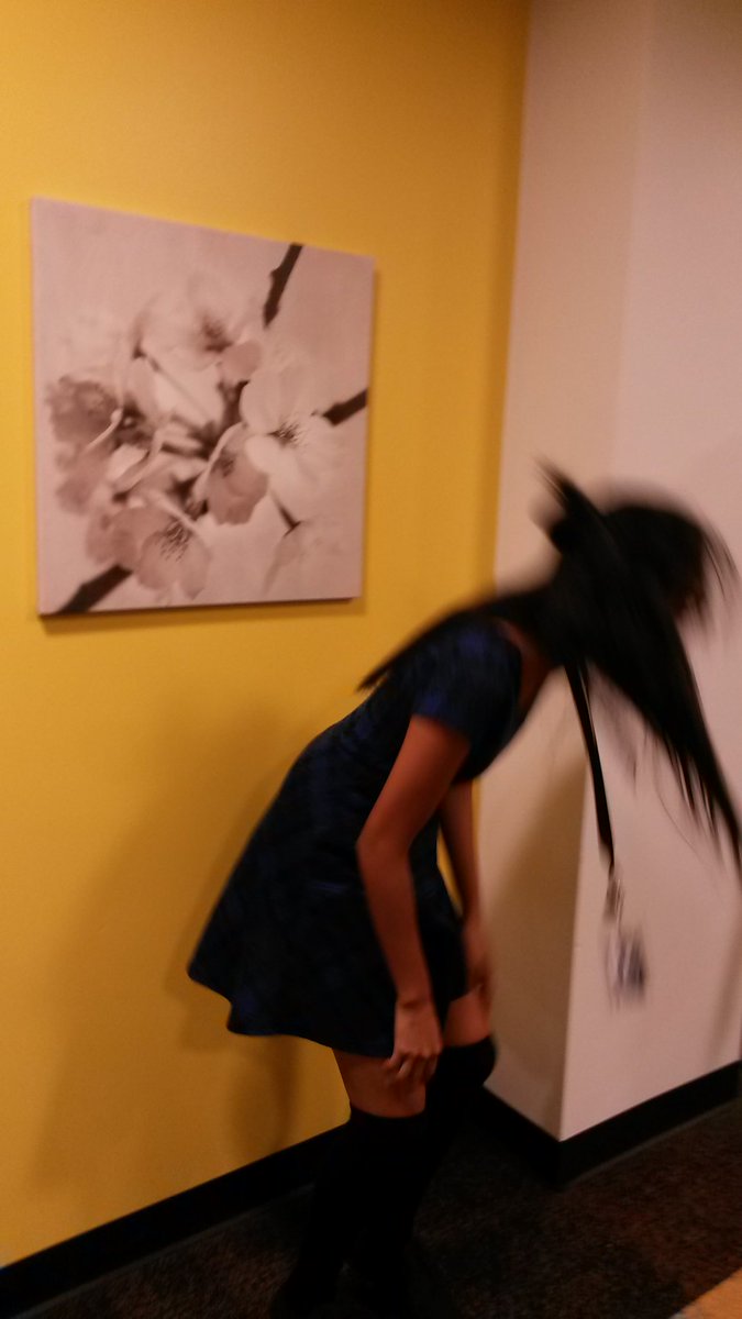 oceanjxnhee's tweet image. Because people don't have wings 
We look for ways to fly 🍃