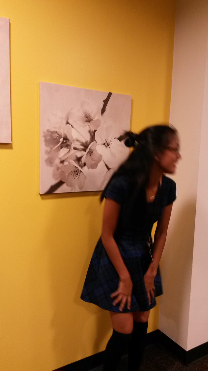 oceanjxnhee's tweet image. Because people don't have wings 
We look for ways to fly 🍃