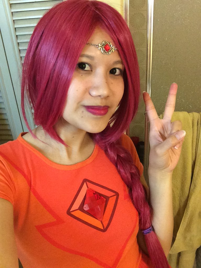 fantasy_kat's tweet photo. #Halloween in 4days!
#welovefine #flameprincess #adventuretime #rubypink #wig #mythrilwigs https://t.co/KT9VlEwzU4