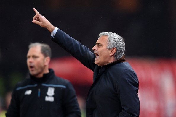 BBCSport's tweet photo. It's the Chelsea fans' turn to sing, and sing they do for their manager.

1-1. Extra-time awaits #SCFC #CFC https://t.co/95A6yUxzKq