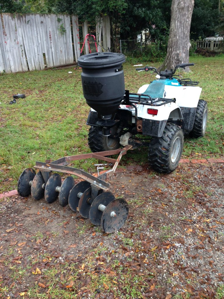 wbburt51's tweet photo. Finally made a way to hook the ATV harrow to the four wheeler.  #food plots #scdeerhunting @CamoCandace https://t.co/b4JC6RPkzz