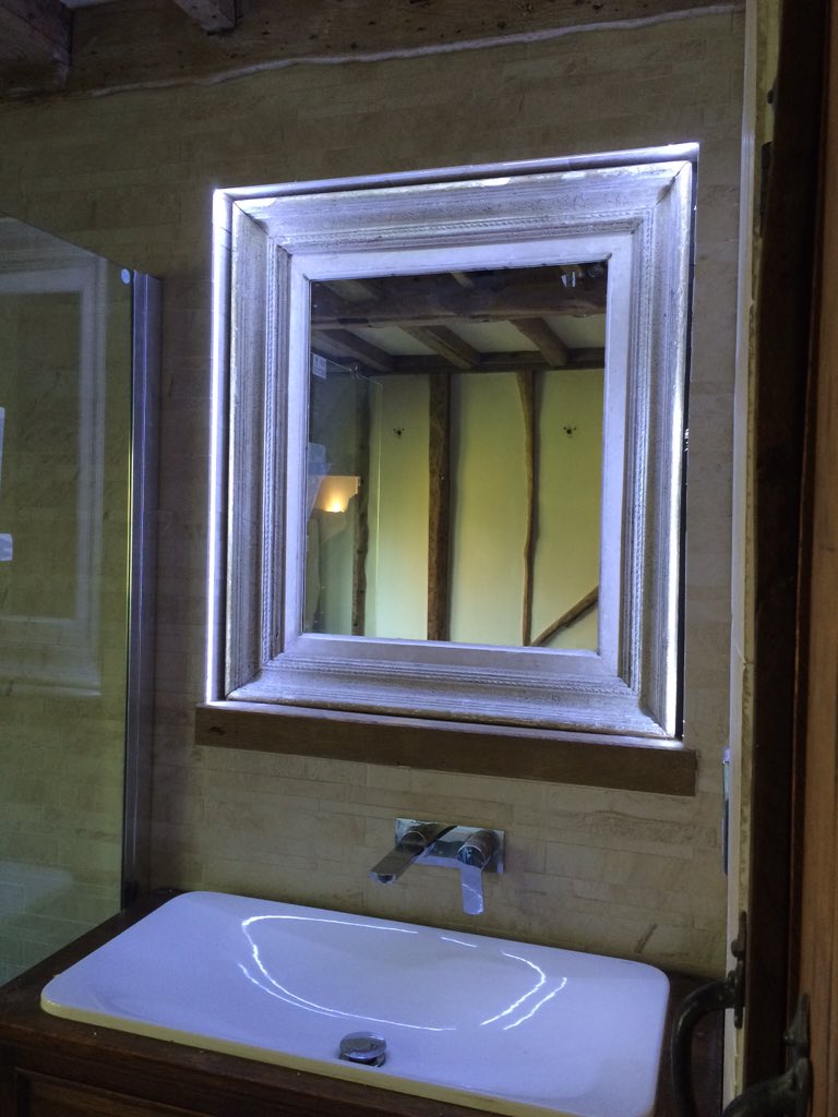 scselectricaluk's tweet photo. Hidden LED illuminated mirror. Great way to finish off your bathroom. https://t.co/D1TtxK80Xl