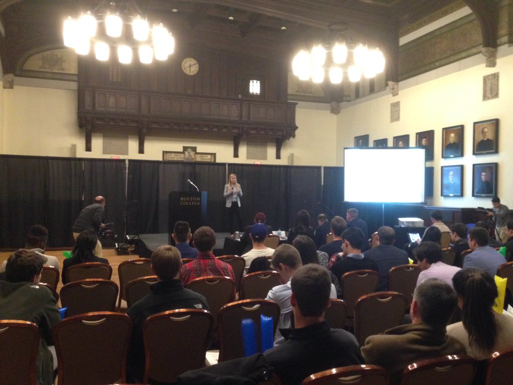 tchaps_'s tweet photo. @StartAtShea pitch event is LIVE in Gasson 100! Winner taking home $500 tonight #bc360 https://t.co/3fJyUskohF