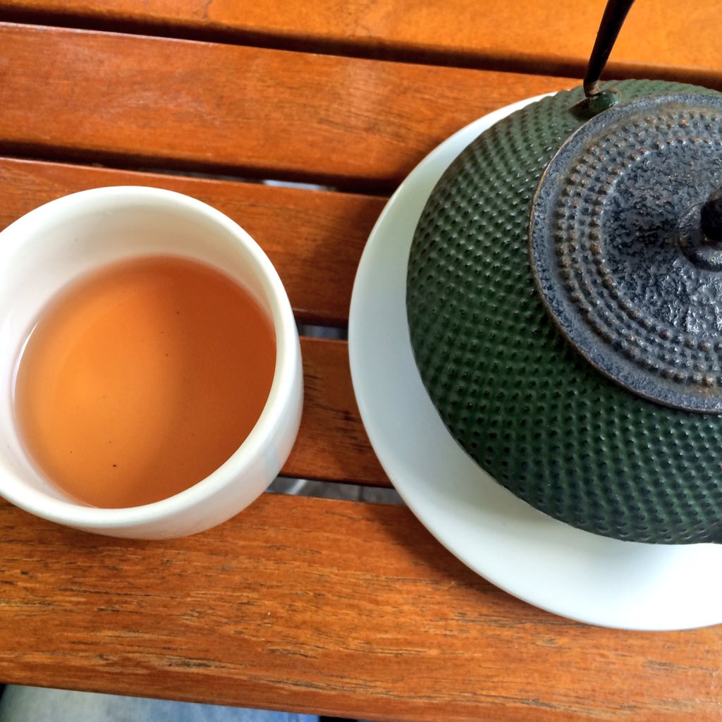 En @RutadelaSedaMx puedes escoger entre varios tipos de tés y tisanas, nuestro favorita fue un #rooibos #honeybush