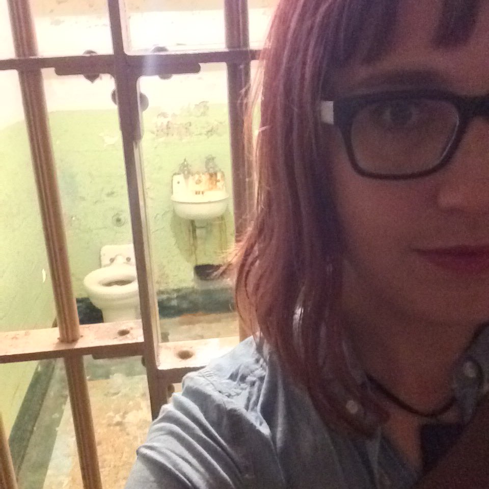 rebeccawatson's tweet photo. My name is John Johnson but everyone here calls me Vicki. #bayareasciencefest #nerdnite #Alcatraz https://t.co/yWAMbqz2pc