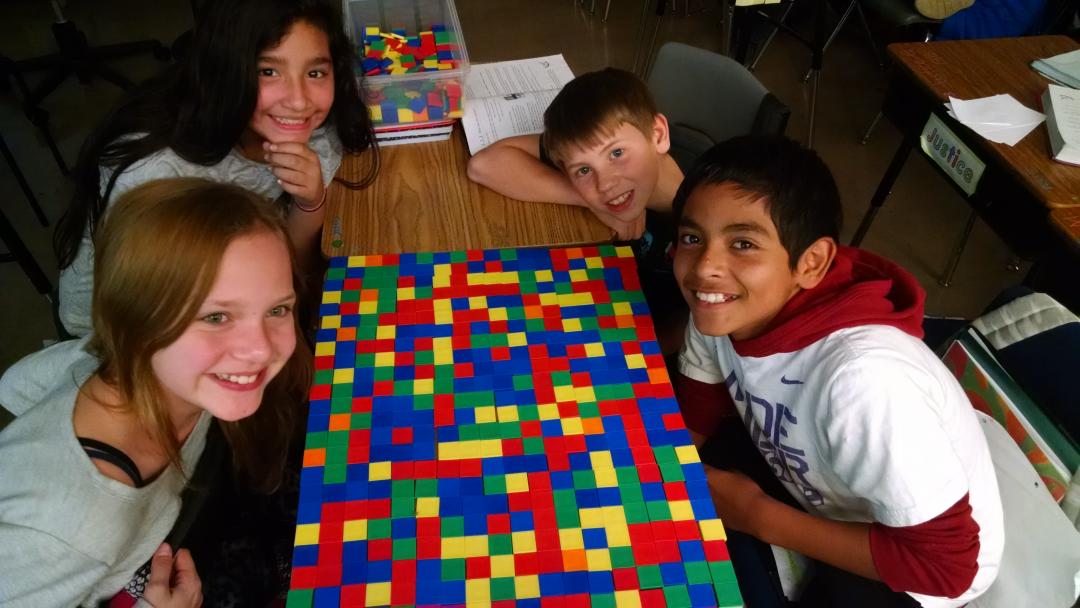 MooTreecher's tweet photo. #SixthGrade finding area in creative ways! #ProudToBeHSD #handsonlearning https://t.co/heNdSbXWgT