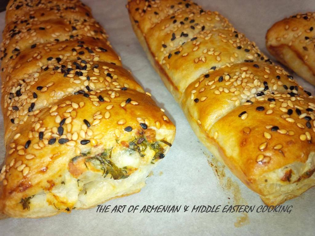 ARTARMENICOOK's tweet photo. #Beoreg with feta cheese #borek #boreg #vegetarian 

https://t.co/t9W81pIfwu https://t.co/cnCDe7NClO