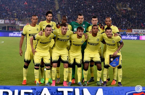 Inter_en's tweet photo. Relive the highlights from #BolognaInter at the Stadio Renato Dall'Ara photo by photo: https://t.co/YJidqfUaqQ #FCIM https://t.co/KUXS5mgXtE