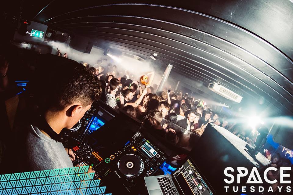 SpaceTuesdays's tweet photo. Leeds' Biggest Tuesday @SpaceTuesdays every week!

£1.45 Dbls b4 12 

Tickets for next week https://t.co/dEmEh3m4Jn https://t.co/rOiYV9iMsK
