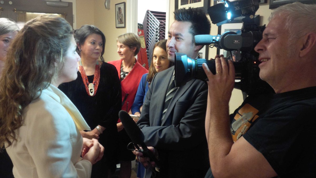 NigelNewlove's tweet photo. #SophieGregoireTudeau @JustinTrudeau on #MMIW on #aptnn2n this Thursday @wabanohealth https://t.co/hQwcLfqr10
