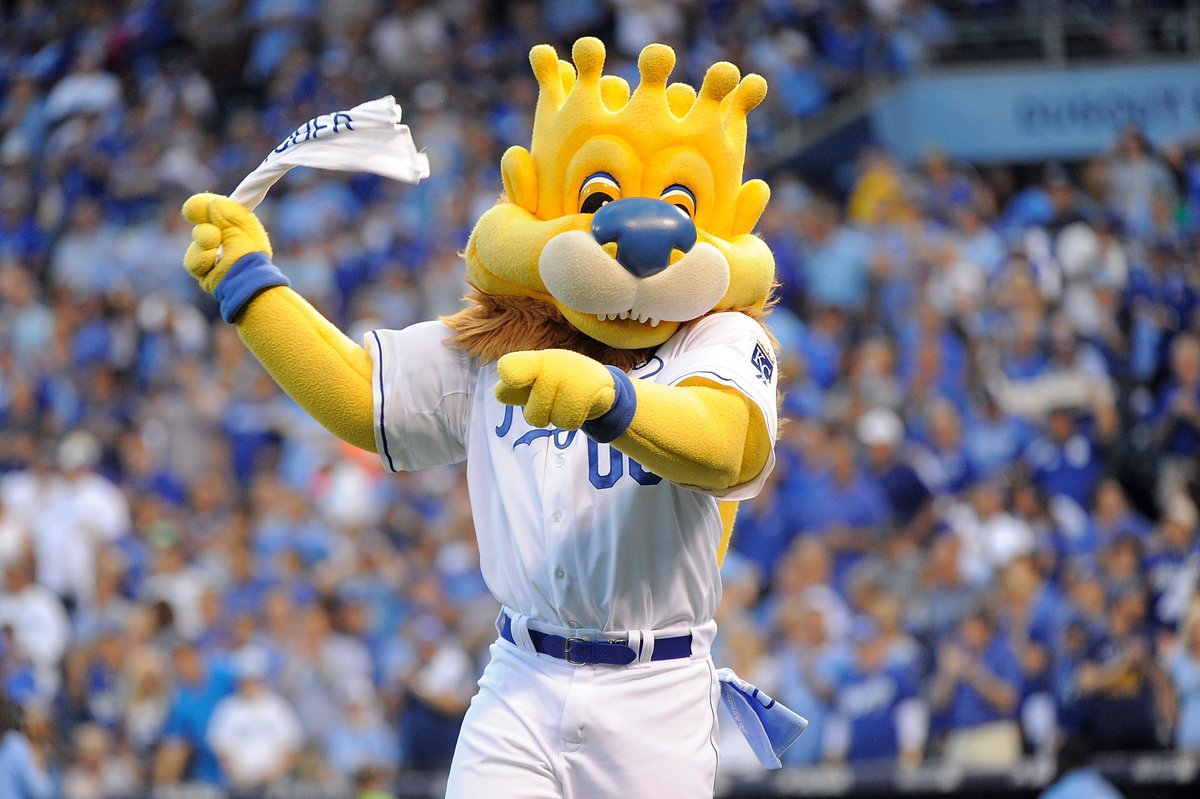 HuffPostSports's tweet image. Retweet if you think the Royals will win the World Series? #TakeTheCrown