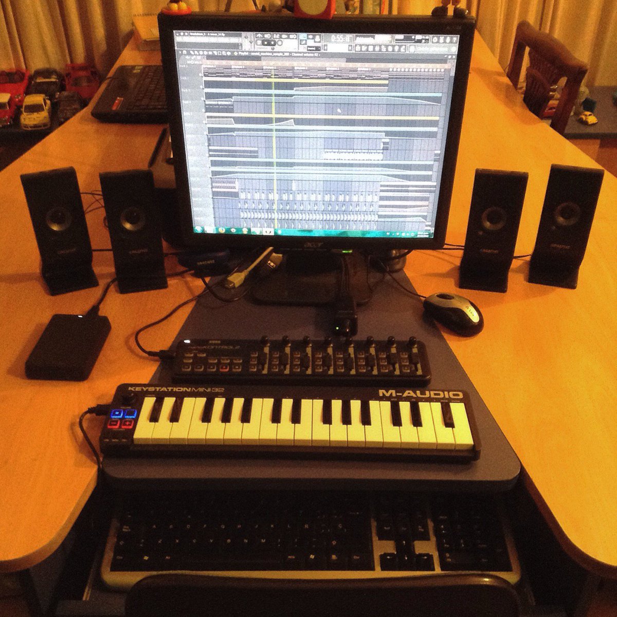 bitasmusic's tweet photo. My studio setup, had been working on a lot of new music!! This is my entry!
#BYOSWin @djSandroSilva @FPBofficial https://t.co/U3wAY4OK9c
