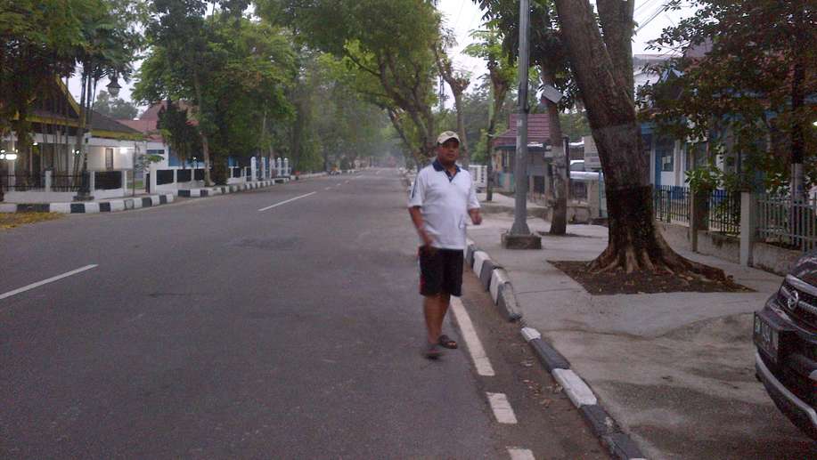 detikcom's tweet photo. Pagi Ini Pekanbaru Cerah Usai Diguyur Hujan, Warga Kembali Hirup Udara Segar https://t.co/o74PQmfotc https://t.co/cPizEohAfj