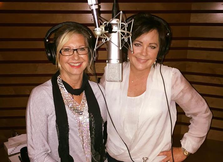 olivianjnews's tweet photo. Kelly Lang recording duet with Olivia Newton-John (pic via @lang1111) #studioatthepalms #vegas https://t.co/Hh0uZCYJ0z