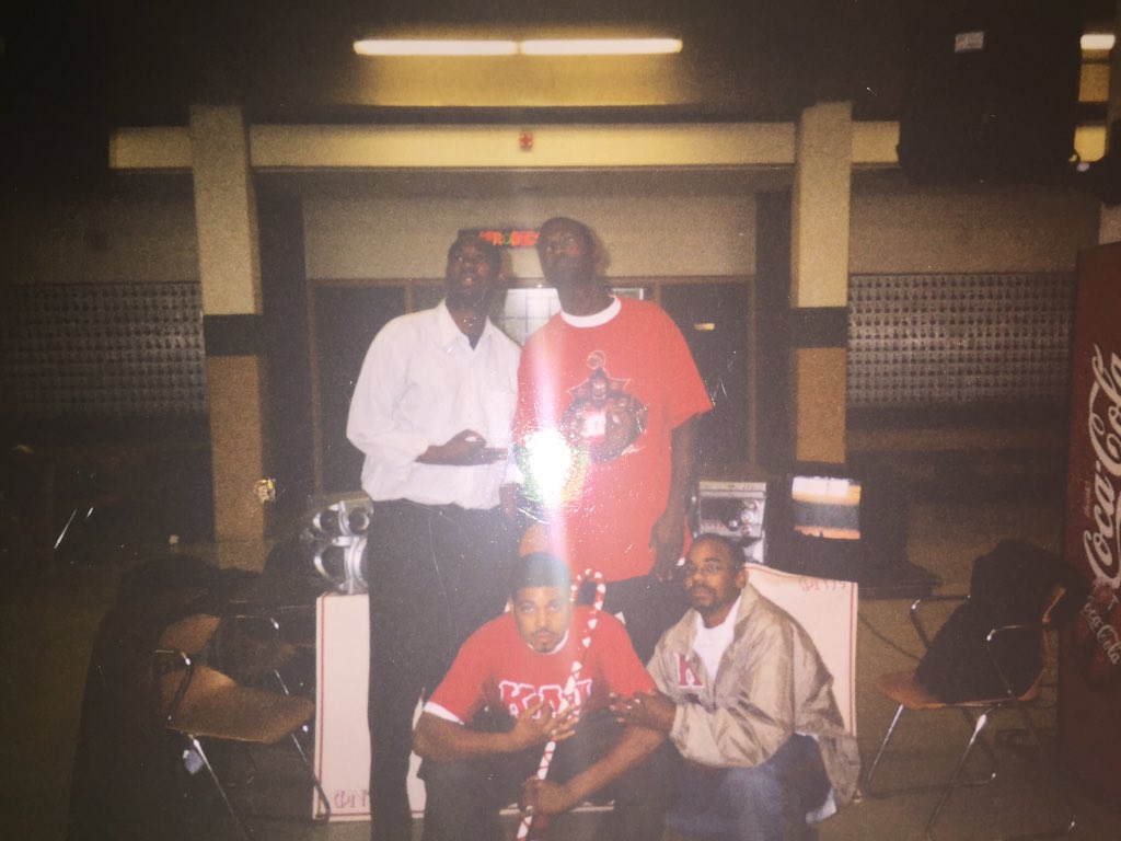 Chocolategirl08's tweet image. Look at the pic I found of @DTerrysdavis1 from Undergrad #KAPsi #Deltachapter #wilberforce