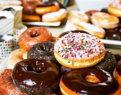 FoodPornDoctor's tweet photo. #RT I like donuts! Tag someone who might enjoy this! #food #foodporn #foodthoven #cheatda… https://t.co/1QHY2BwSUF https://t.co/oX33Uz2RyS