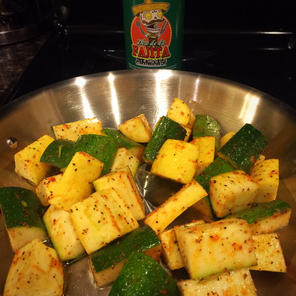 MeatChurch's tweet photo. Vegetables are very tasty with our Fajita seasoning.
#RabbitChurch https://t.co/9K38zUQo34