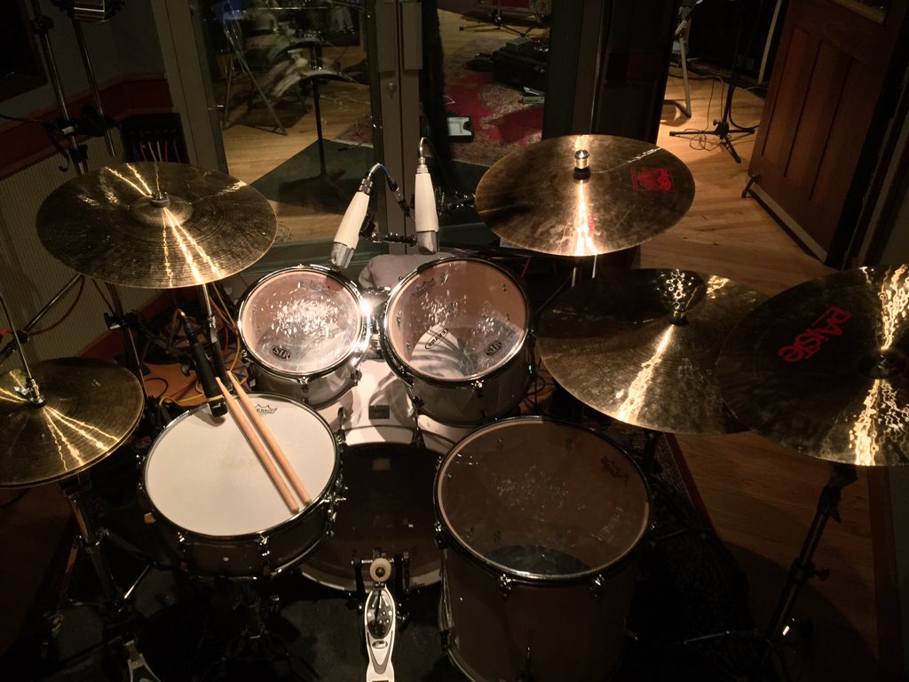 MarcUrselli's tweet photo. Just recorded some music with #StephenOMalley @IdeologicOrgan on guitar, #TimWyskida on drums and myself bass. Cool! https://t.co/Xi5ltIj1VD