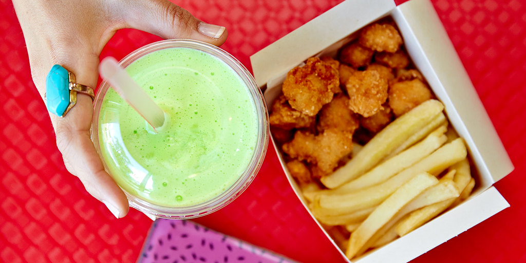 KFCAustralia's tweet photo. Chillin' KFC-style 😎👌 #PineLime #Krusher https://t.co/ejDHtVaQRo