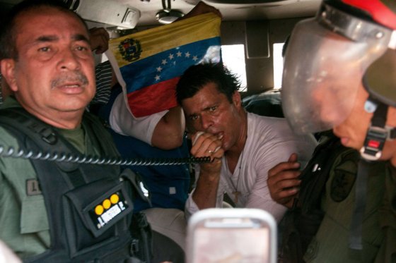 elespectador's tweet photo. Fiscal del caso Leopoldo López muestra falta de independencia judicial en Venezuela: EEUU https://t.co/xHiH2EuLV0 https://t.co/YrLAvb86Tl