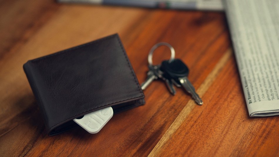 bestwebstrategy's tweet photo. @JulieChix Hey #SQLMVP keep track of your wallet w/ complimentary Tile from @Tegile https://t.co/DvwxAdWd8i https://t.co/vfM7UjSf5M