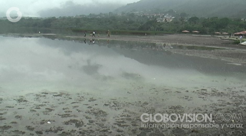 globovision's tweet photo. #EnVideo Sequía en laguna de Urao preocupa a merideños https://t.co/WzkEdKm7Zd https://t.co/M1M9AVblWJ